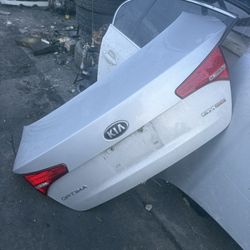 2013 Kia Optima Trunk Lift Gate Door $175