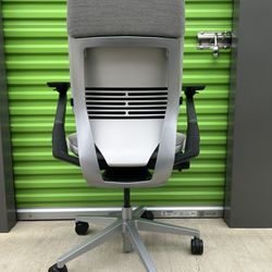 Steelcase Gesture Fully Loaded Office Chair-pristine Condition 