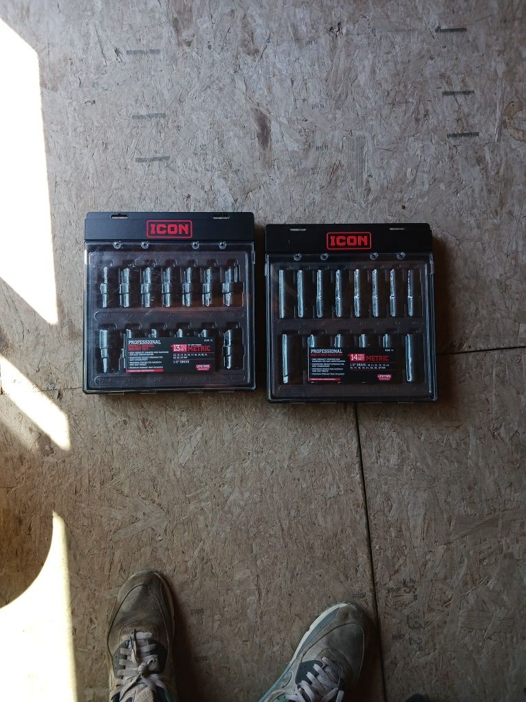 Icon 1/2 Socket Set Deep And Swivel