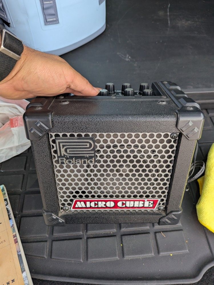 Roland micro Cube