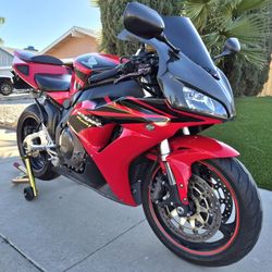 2007 HONDA CBR1000RR 