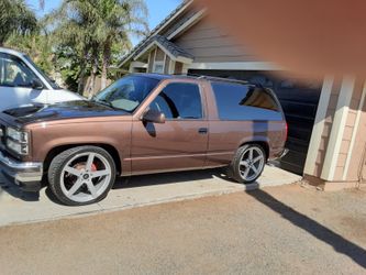 96 chevy 2 door tahoe
