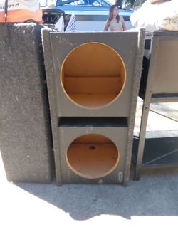 2 10" speaker box and a 2 12" sub box