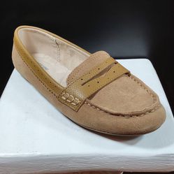  New Lands End Suede Slip On Loafers Moccasins  Womens Size 9.5