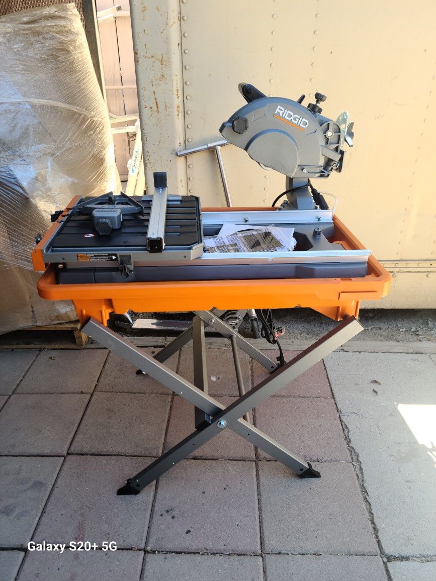 Ridgid 8" Blade Corded Wet Tile Saw