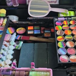 Face Paint Case