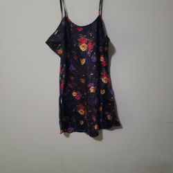 Women's Small Purple Floral Night Gown With Belt