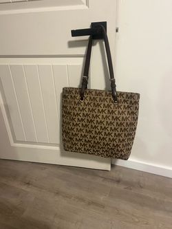 Michael kors tote bag