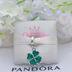Adorable Charm 925 silver for Pandora moments bracelet.