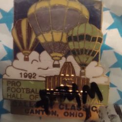92 Hof Festival Pin