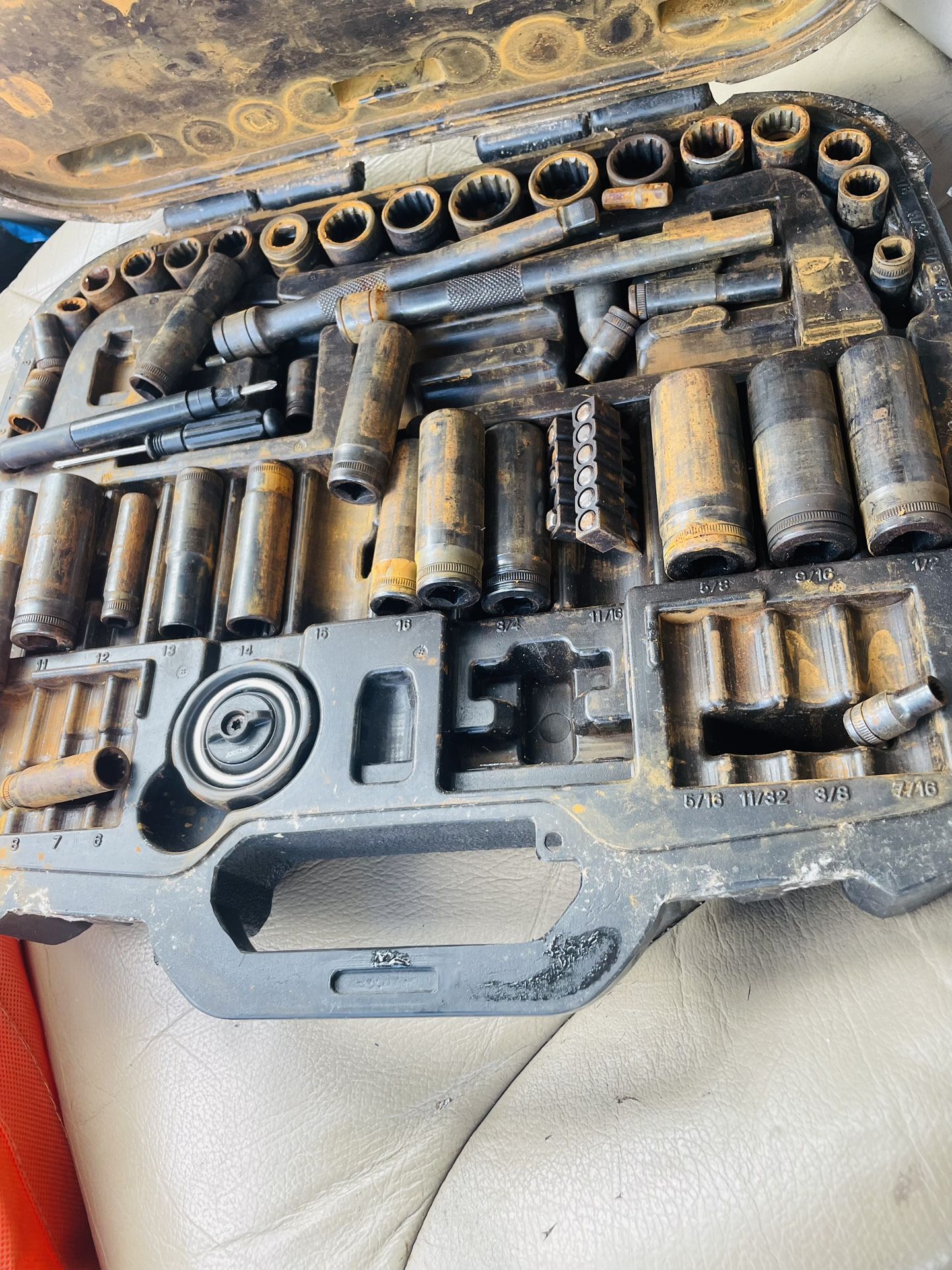 Stanley Ratchet Straps And Bits
