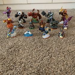 Lot Of Skylander Giants. Preferring To Sell As A Whole But Fine With Selling Separate. Check The Description For The Actual Prices Of Each Skylander. 
