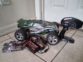 Traxxas Rustler Ready to Run with Batteries and Charger