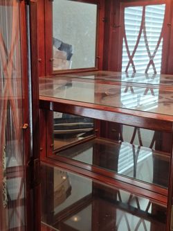Dinning g room table 6 chairs with matching china hutch