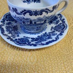 Antique Wedgewood tea cup made in England