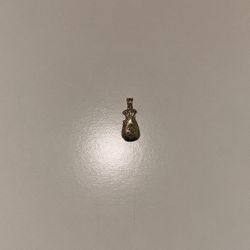 10k Money Bag Pendent 💰