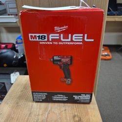 NEW Milwaukee M18 Fuel 1/2" Torque Impact Wrench 2962-20 Tool Only