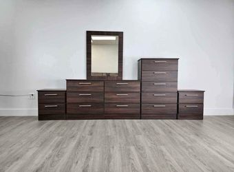 Dresser whit mirror, chest and 2 nightstands - Cómoda con espejo , Gavetero y 2 mesitas de noche