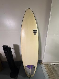 Tomo Surfboard with Traction Pad