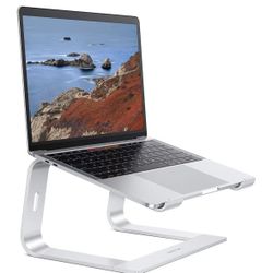 Laptop stand - New