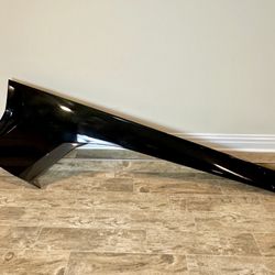 LAMBORGHINI AVENTADOR DRIVER LEFT SIDE SKIRT ROCKER PANEL OEM (contact info removed)63C
