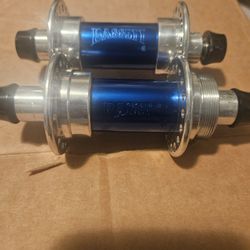Basset Hubs