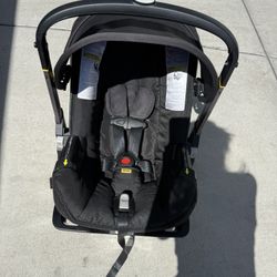 Doona Infant Car Seat And Base 