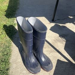 Rain Boots Size 5 