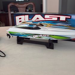 Traxxas Blast