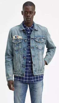 LEVI'S TRUCKER JACKET