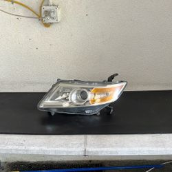 2011 2012 2013 2014 HONDA ODYSSEY LEFT SIDE HEADLIGHT HALOGEN