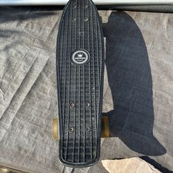 Black penny deck near new condition