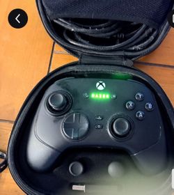 Razer Wolverine V3 Pro