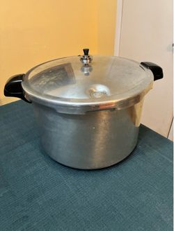 Presto Pressure Cooker 16qt