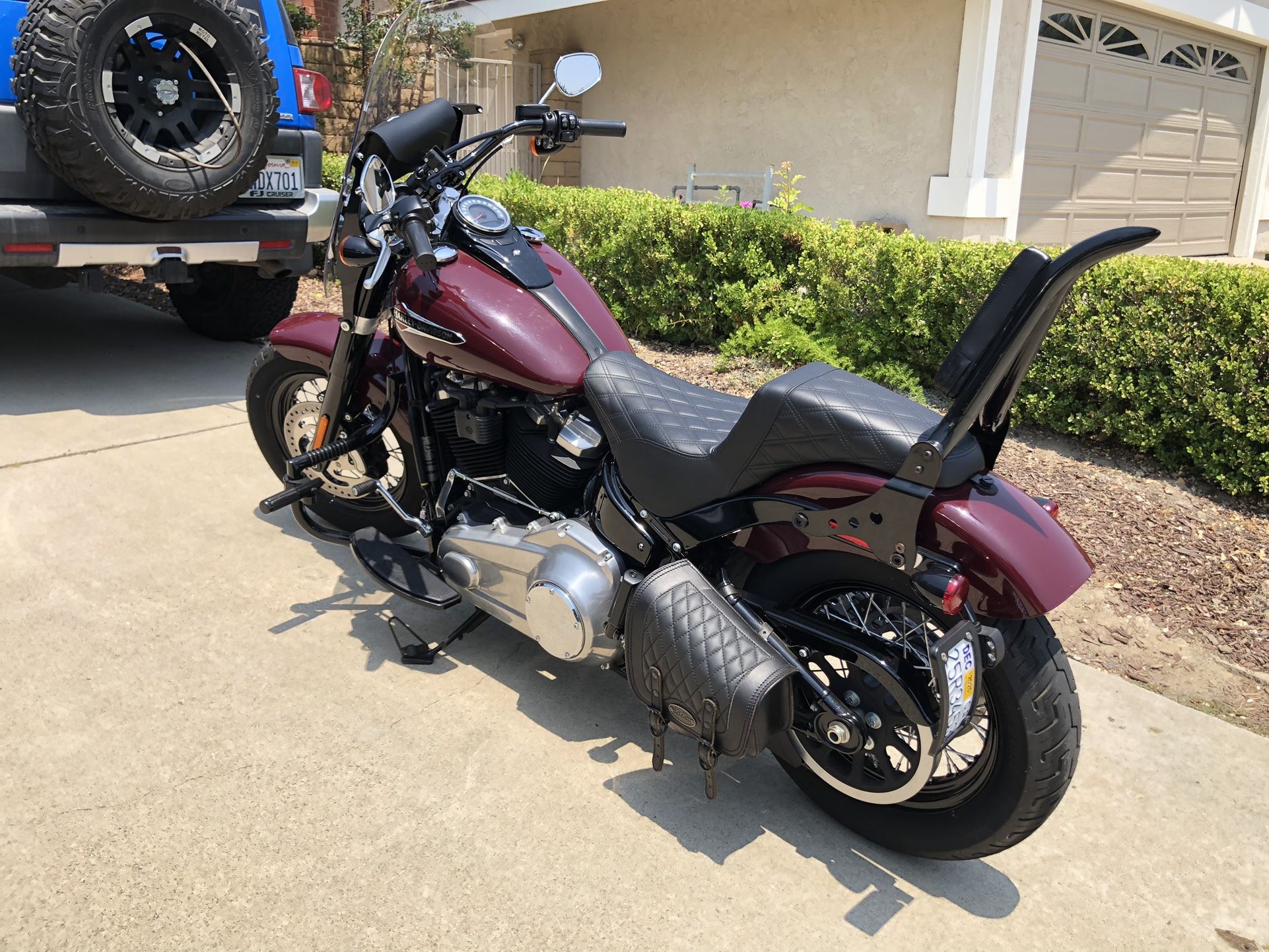 Saddlemen Seat For Harley Slim