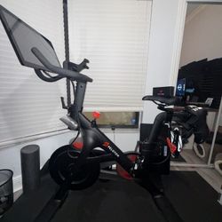 Peloton - Used Like New 