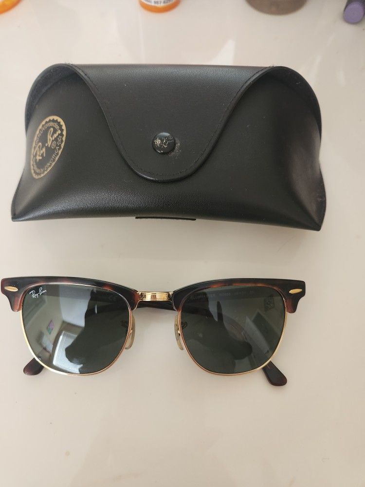 Ray Ban Clubmaster Classic Sunglasses