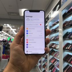 IPhone X 256GB UNLOCKED 