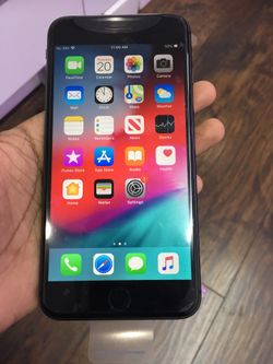 iPhone 8 Plus 64GB Factory Unlocked Excellent Condition With Free Charger