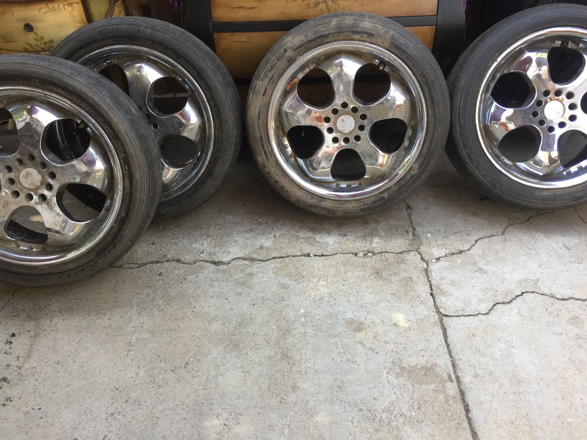 Tires with rims size 17