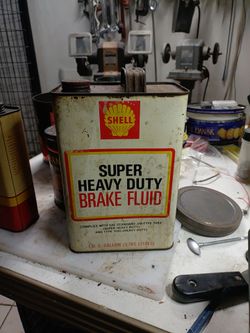 Vintage automotive cans