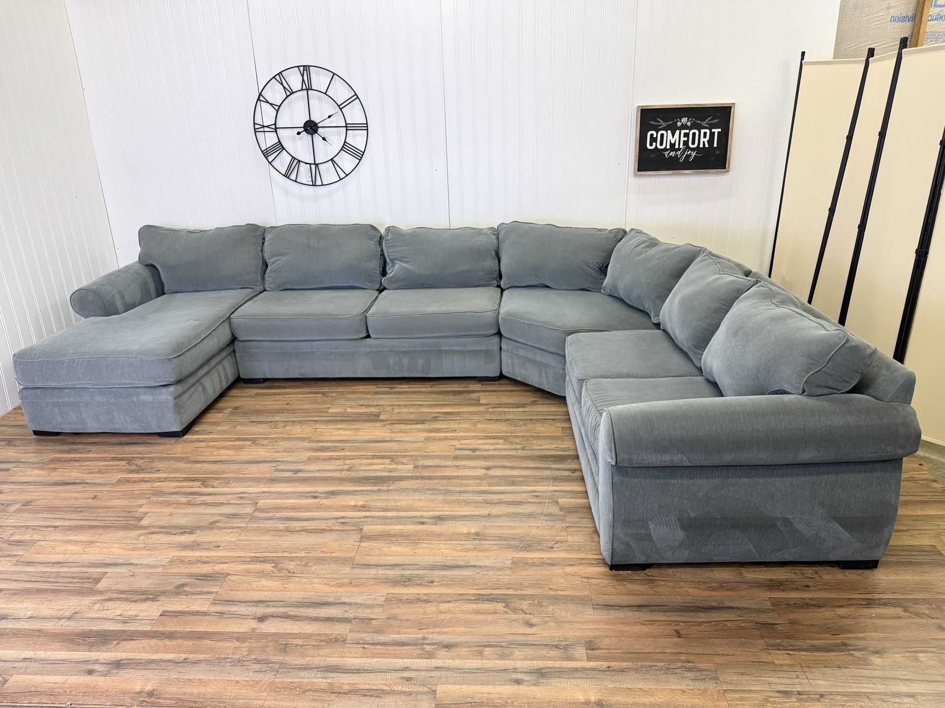 Jonathan Louis Sectional Couch Sofa Delivery Available 