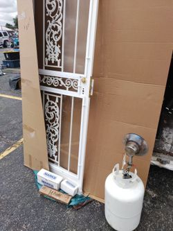 New Storm Door 36"x 84"