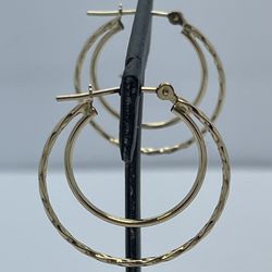 14K Gold Fancy Earrings. New