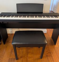 Yamaha P-125 88-key Weighted Digital Piano w/stand & pedal