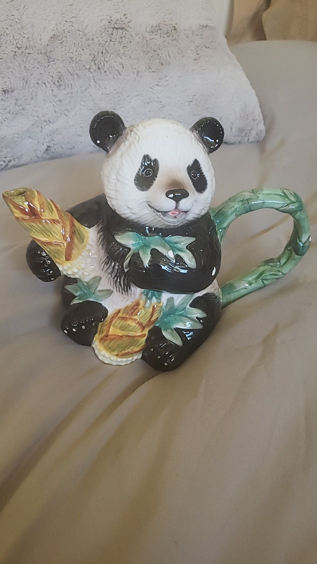 Panda tea pot