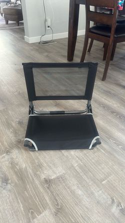 Stadium seat