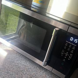 ✨ HUGE MOVE OUT SALE ✨