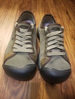 Keen womens size 10