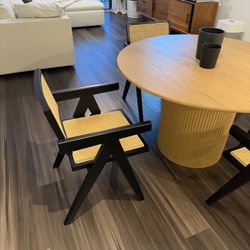 Set Of 4 Rattan Chairs 